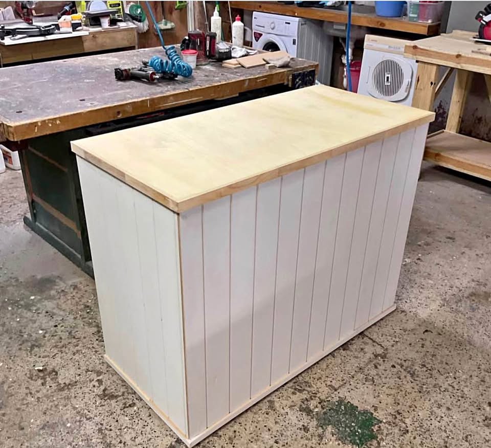 Shop counter / reception desk / coffee counter, photo 1 of 4, handmade timber, Brisbane